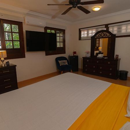Hotel Boutique Villas Segovia Косумель Екстер'єр фото